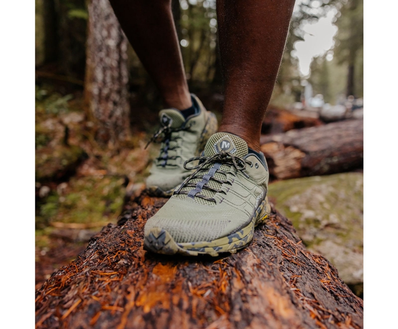 Merrell Moab Flight Men's Trail Running Shoes Olive | 9473-GIPVD